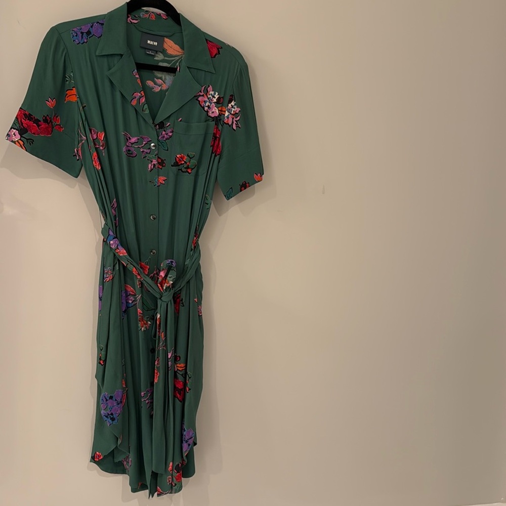 Anthropologie Maeve green floral dress with side pockets in size small